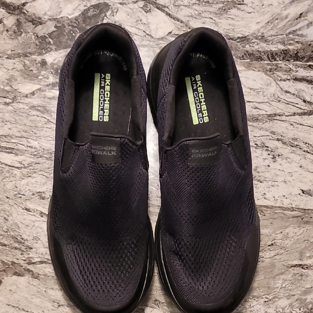 Skechers Men's Dark Slip-On Loafers